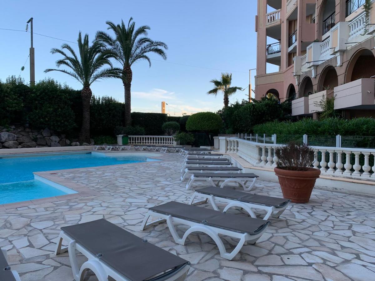 Le Palm Azur - Vue Mer Sur Les Iles De Lerins Cannes Eksteriør bilde