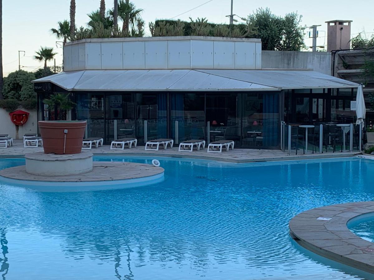 Le Palm Azur - Vue Mer Sur Les Iles De Lerins Cannes Eksteriør bilde